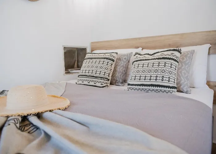 Volto Apartment Koronos